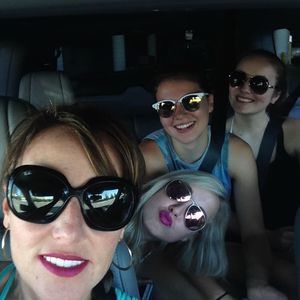 Meet your Posher, Sharron